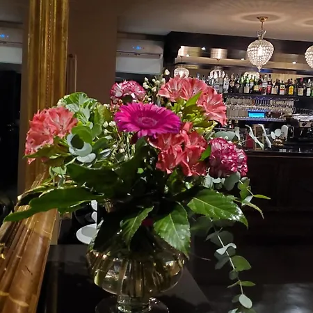 I Torretti Locazione Turistica, Ristorante, Lounge Bar أسولو